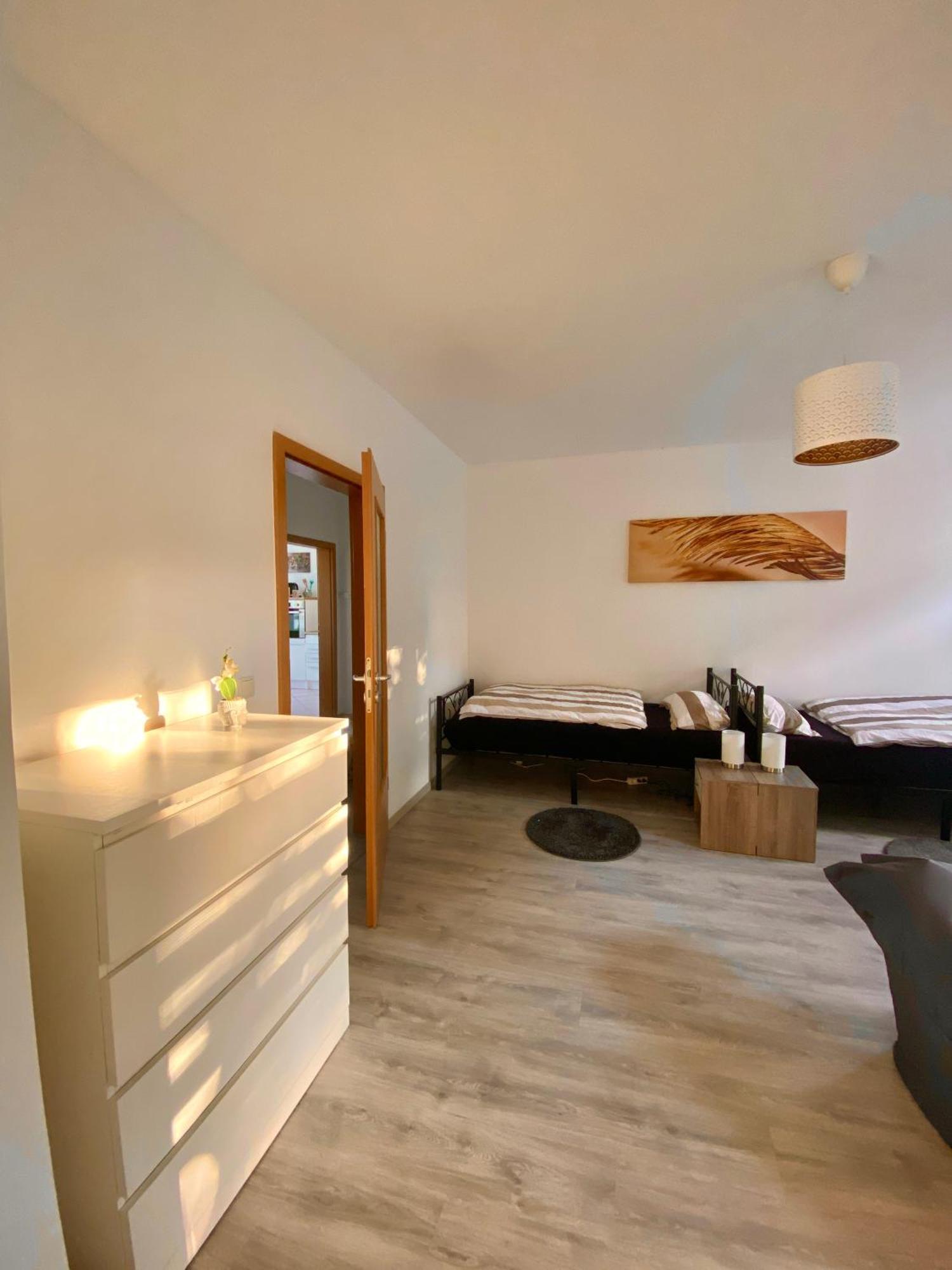Schoene 3-Zimmer Monteurswohnung Im Sueden Von Leipzig Eg 외부 사진