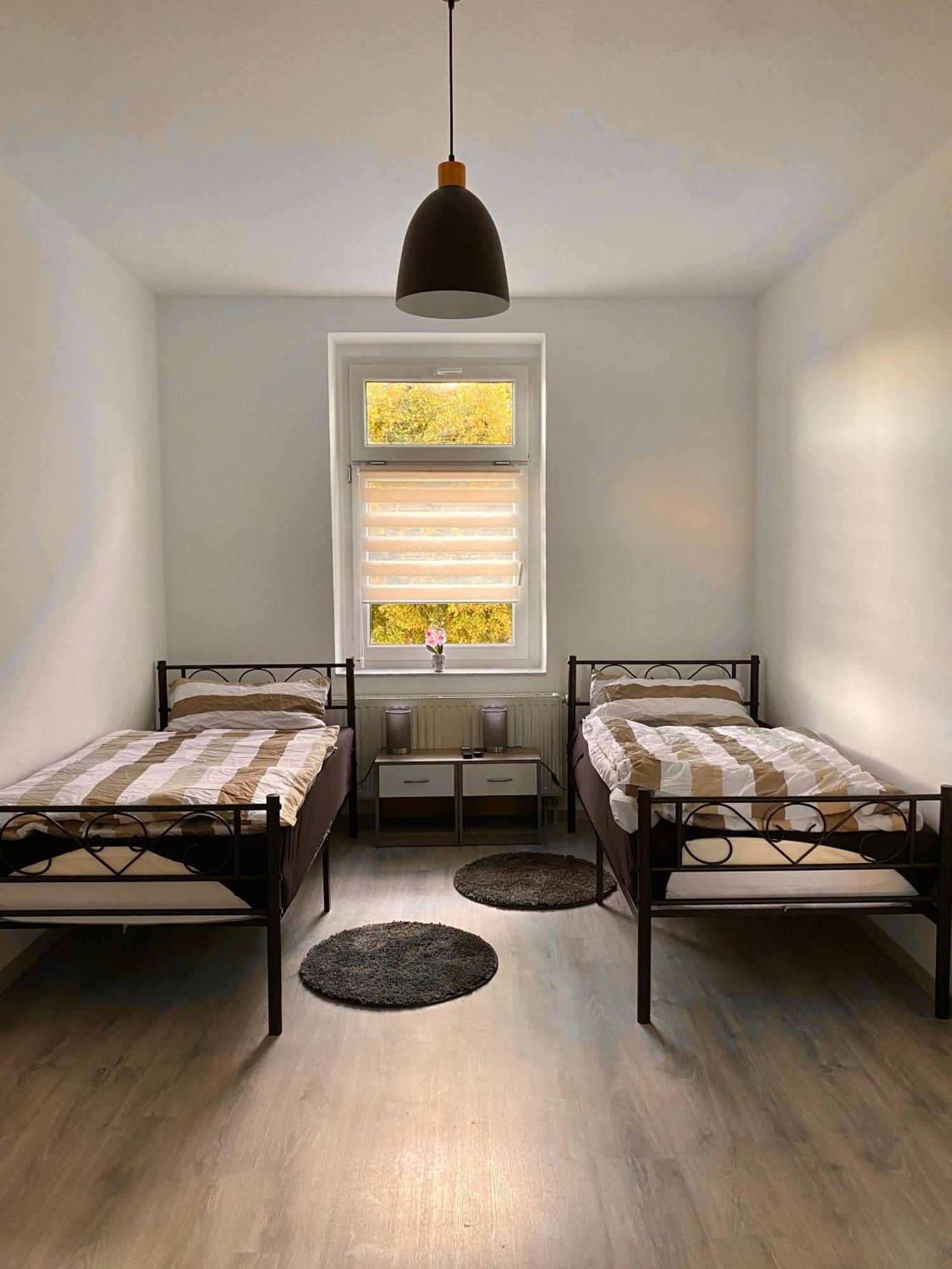 Schoene 3-Zimmer Monteurswohnung Im Sueden Von Leipzig Eg 외부 사진